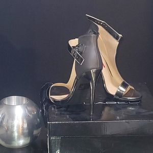 C Label 6.5 Smoke heel